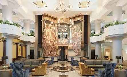 Atheneum Suite Hotel
