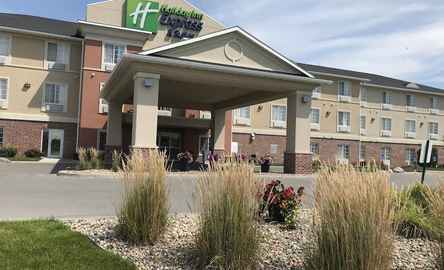 Holiday Inn Express Hotel & Suites Council Bluffs - Conv Ctr, an IHG Hotel