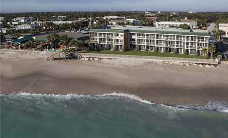 Holiday Inn Oceanside, an IHG Hotel