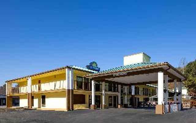 Days Inn by Wyndham Murphy