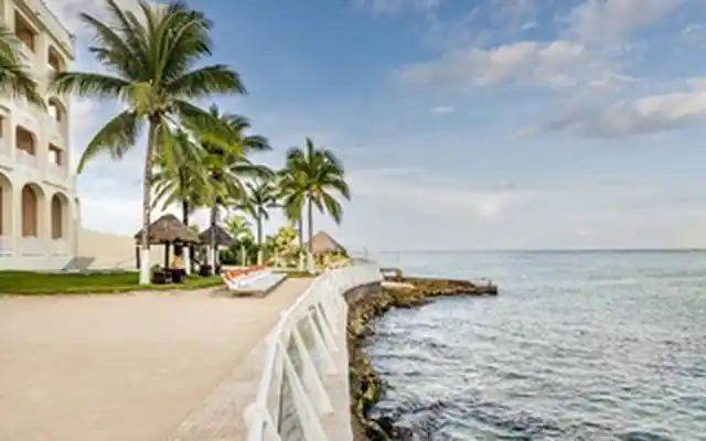 COZUMEL PALACE