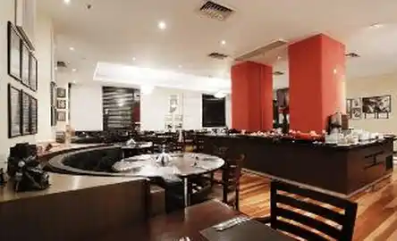 Quality Suites Alphaville