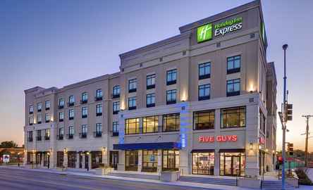 Holiday Inn Express & Suites Kansas City KU Medical Center, an IHG Hotel