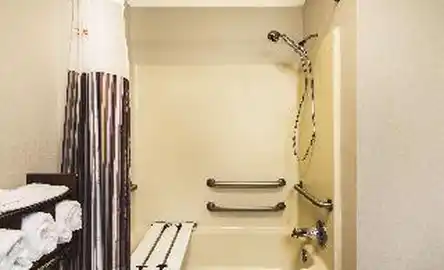 La Quinta Inn & Suites Louisville