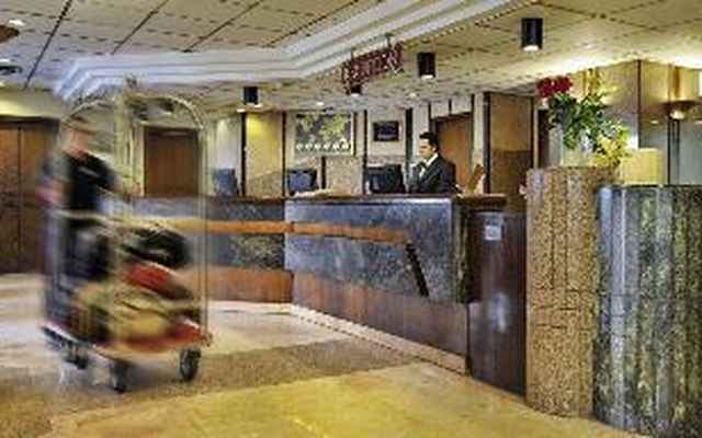 Romance Alexandria Corniche Hotel