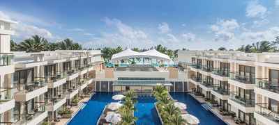Henann Palm Beach Resort 
