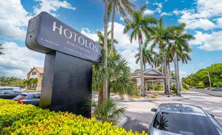 Quality Inn & Suites Airport/Cruise Port South