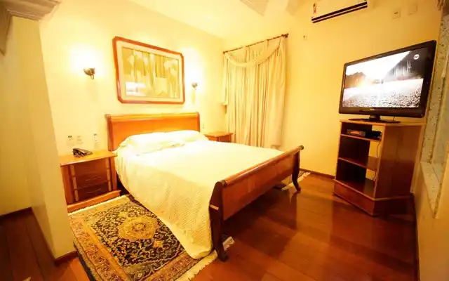 Gálatas Central Hotel