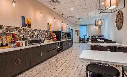 Smokies Inn & Suites