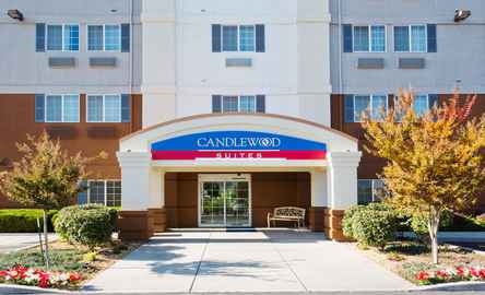 Candlewood Suites Medford