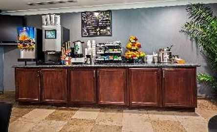 Best Western Plus Avita Suites