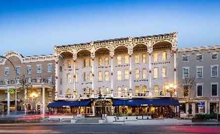 Adelphi Hotel