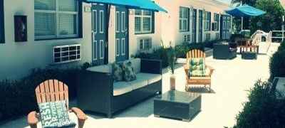 Hollywood Beach Suites, Hostel + Hotel