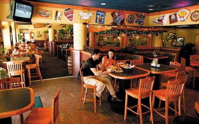 Days Inn - Niagara Falls Clifton Hill Casino