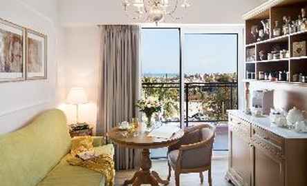 Legacy Gastro Suites