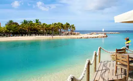 Pacote - Curaçao (Caribe) - Voo + Hotel - 2025