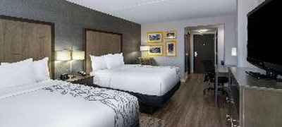 Wingate by Wyndham Raleigh North