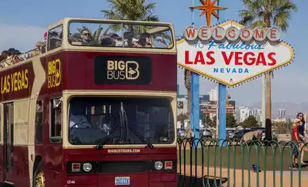 Big Bus Las Vegas: Hop-on Hop-off Bus Tour