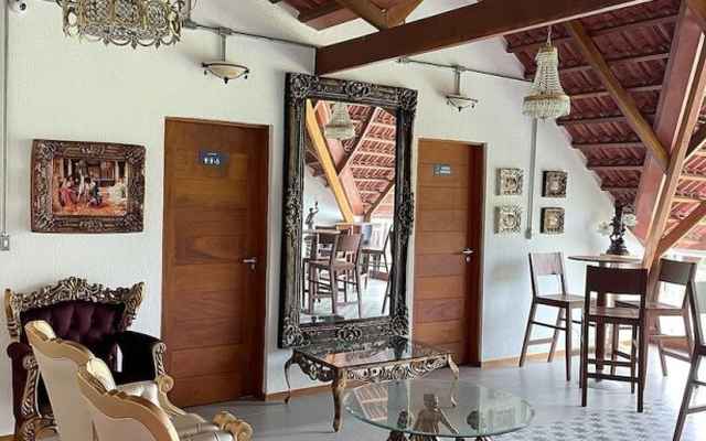 Antiquus ApartHotel