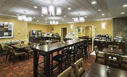 Holiday Inn Express & Suites Boston - Cambridge