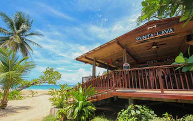 Red Frog Beach Island Resort