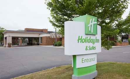 Holiday Inn Hotel & Suites - St. Cloud, an IHG Hotel