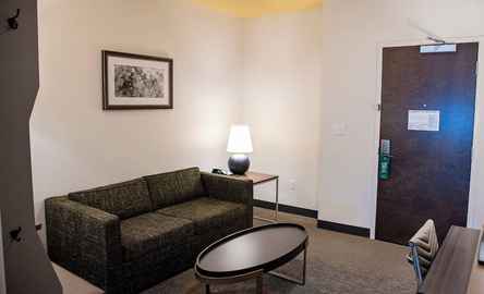 Holiday Inn & Suites SAVANNAH AIRPORT - POOLER