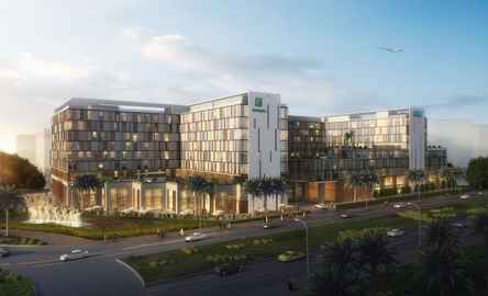 Holiday Inn Dubai Al-Maktoum Airport