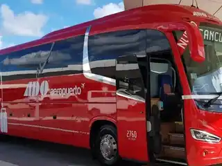 Cancún: Traslado de ônibus de/para o aeroporto e centro da cidade de Cancún