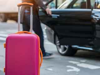 Dubai: transferência de carro particular da cidade de Dubai para o aeroporto de Dubai