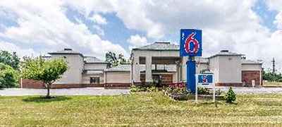 Motel 6
