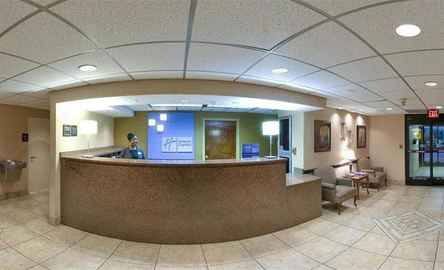 Holiday Inn Express Memphis Medical Center Midtown