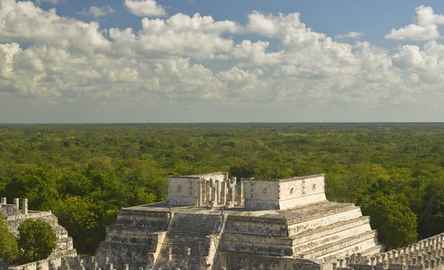 Chichén Itzá, Valladolid & Cenote Chichikan: Roundtrip, Entry Ticket + Lunch