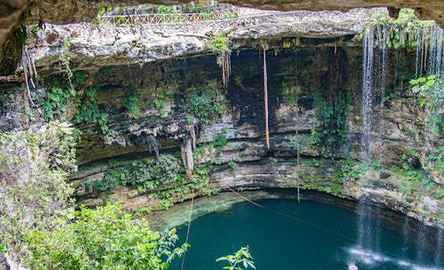 Chichén Itzá & Cenote: Tour Guiado com Almoço + Transporte