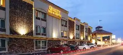 Quality Inn & Suites Starlite Village Conference Center