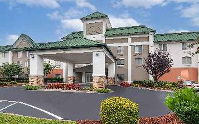 Holiday Inn Express & Suites Kings Mountain - Shelby Area