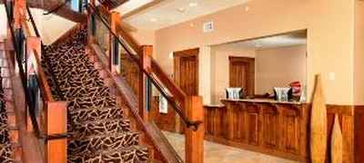 Crystal Peak Lodge