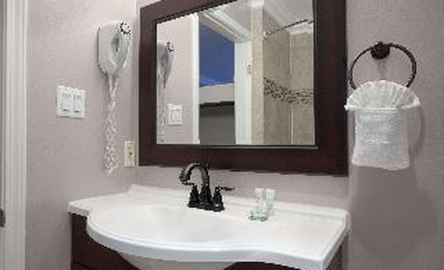 Travelodge Santa Maria