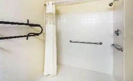 Howard Johnson Inn - Panama City