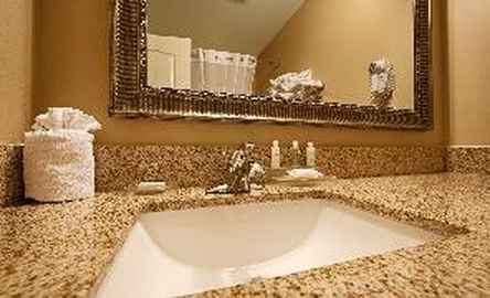 Best Western Plus Fort Wayne Inn & Suites North