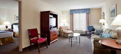 Holiday Inn Express & Suites Newport News