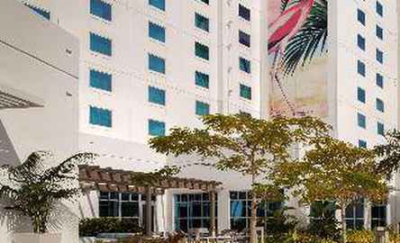 Homewood Suites by Hilton Miami Dolphin Mall