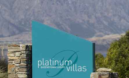 Platinum Queenstown Villa Apartments