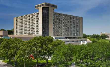 The Westin Kansas City at Crown Center