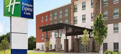 Holiday Inn Express & Suites West Omaha - Elkhorn