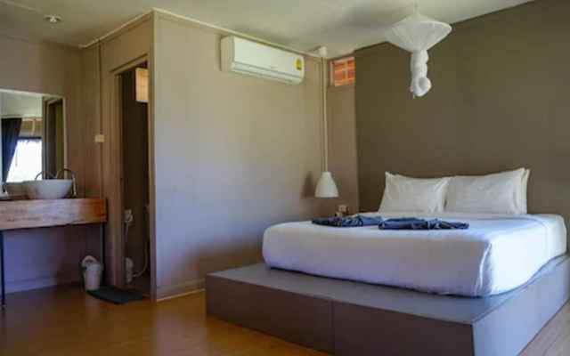 HIP Seaview Resort @ Phi Phi