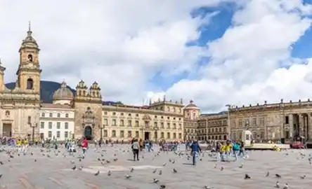 Bogotá: Excursão Barrio La Candelaria, Monserrate, Museu del Oro e Museu Botero