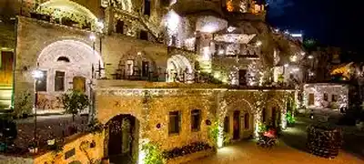 Hera Cave Suites