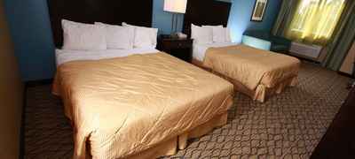 Comfort Inn & Suites Crystal Inn Sportsplex