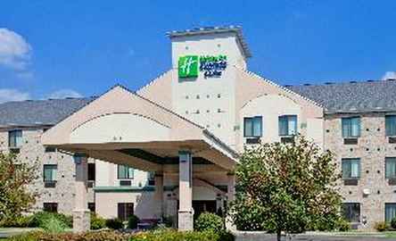 Holiday Inn Express & Suites Elkhart-South